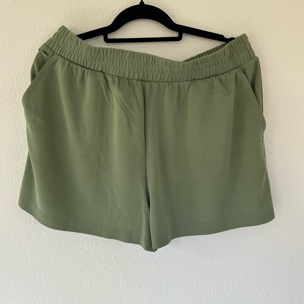 Lou & Grey Sage Green Athletic Shorts
